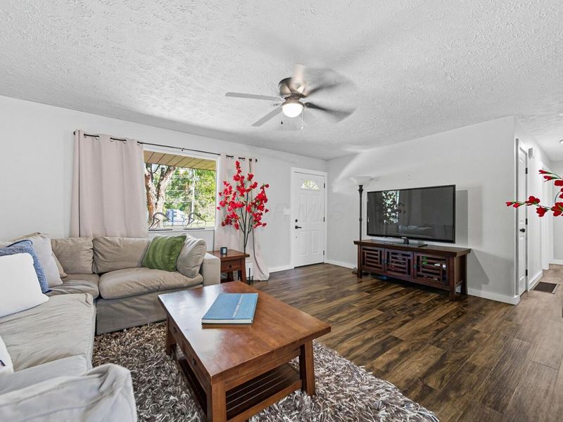 6355 Taylor Road , Blacklick, OH 43004 Photo 6