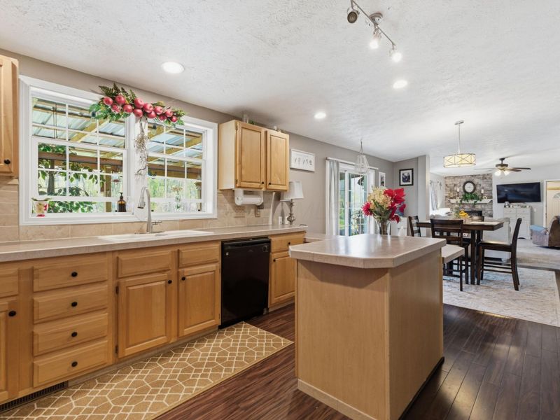 16282 Cox Road, Logan, OH 43138 Photo 13