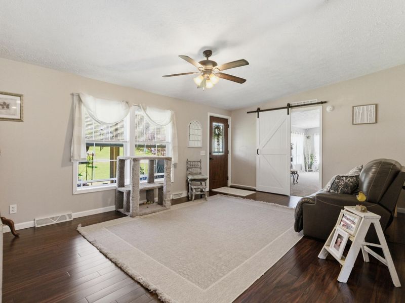 16282 Cox Road, Logan, OH 43138 Photo 4