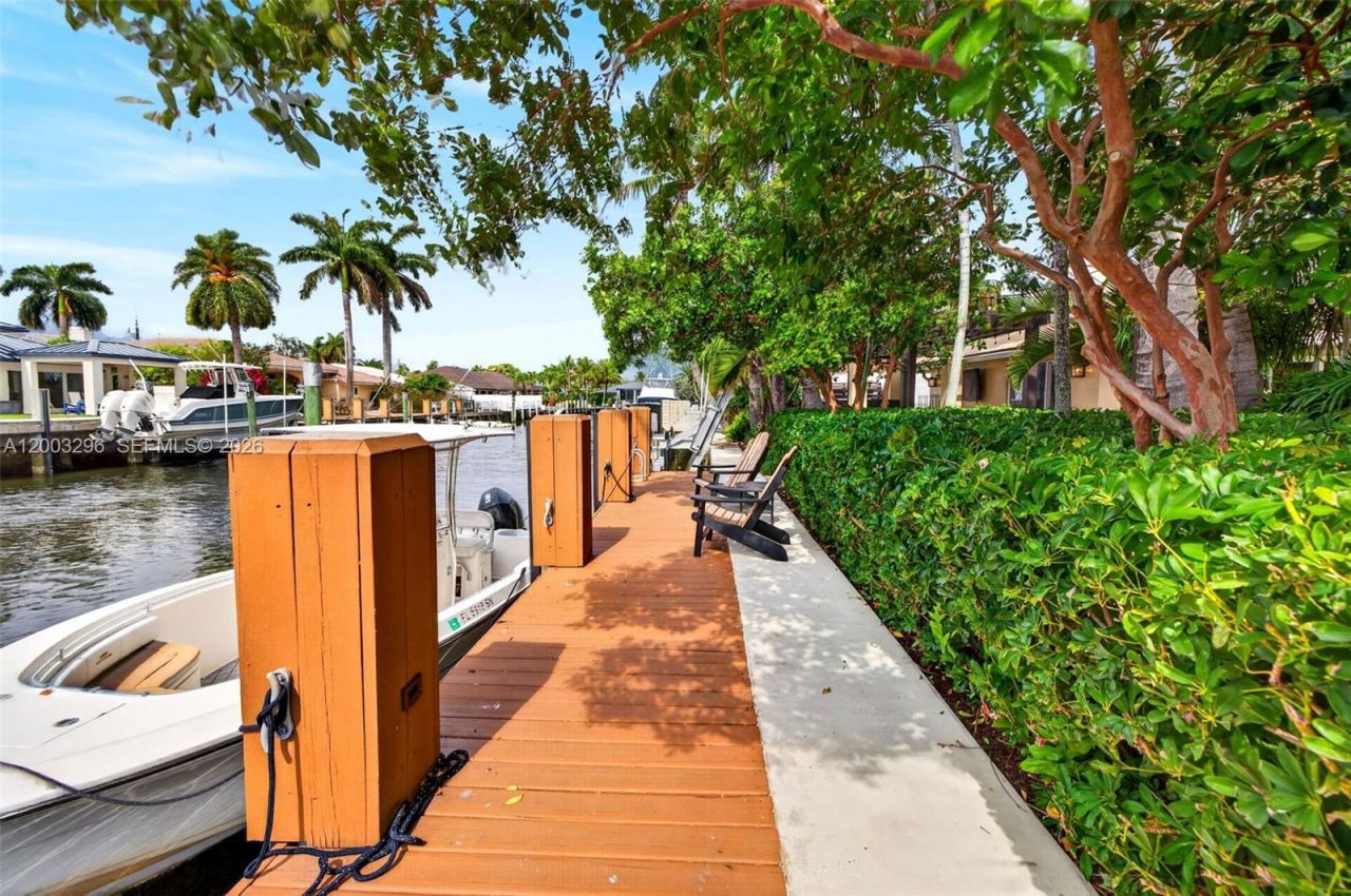3050 NE 41st St, Fort Lauderdale, FL 33308 Photo