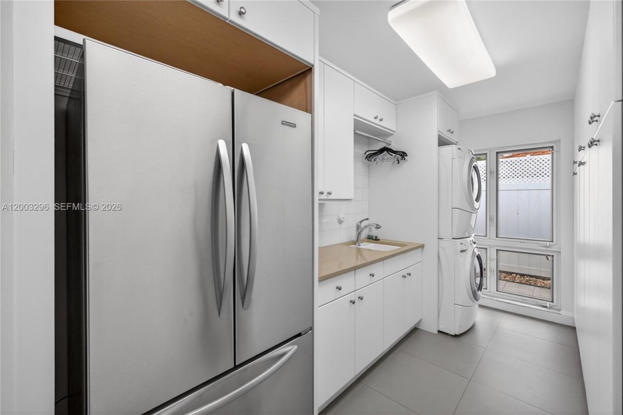3050 NE 41st St, Fort Lauderdale, FL 33308 Photo