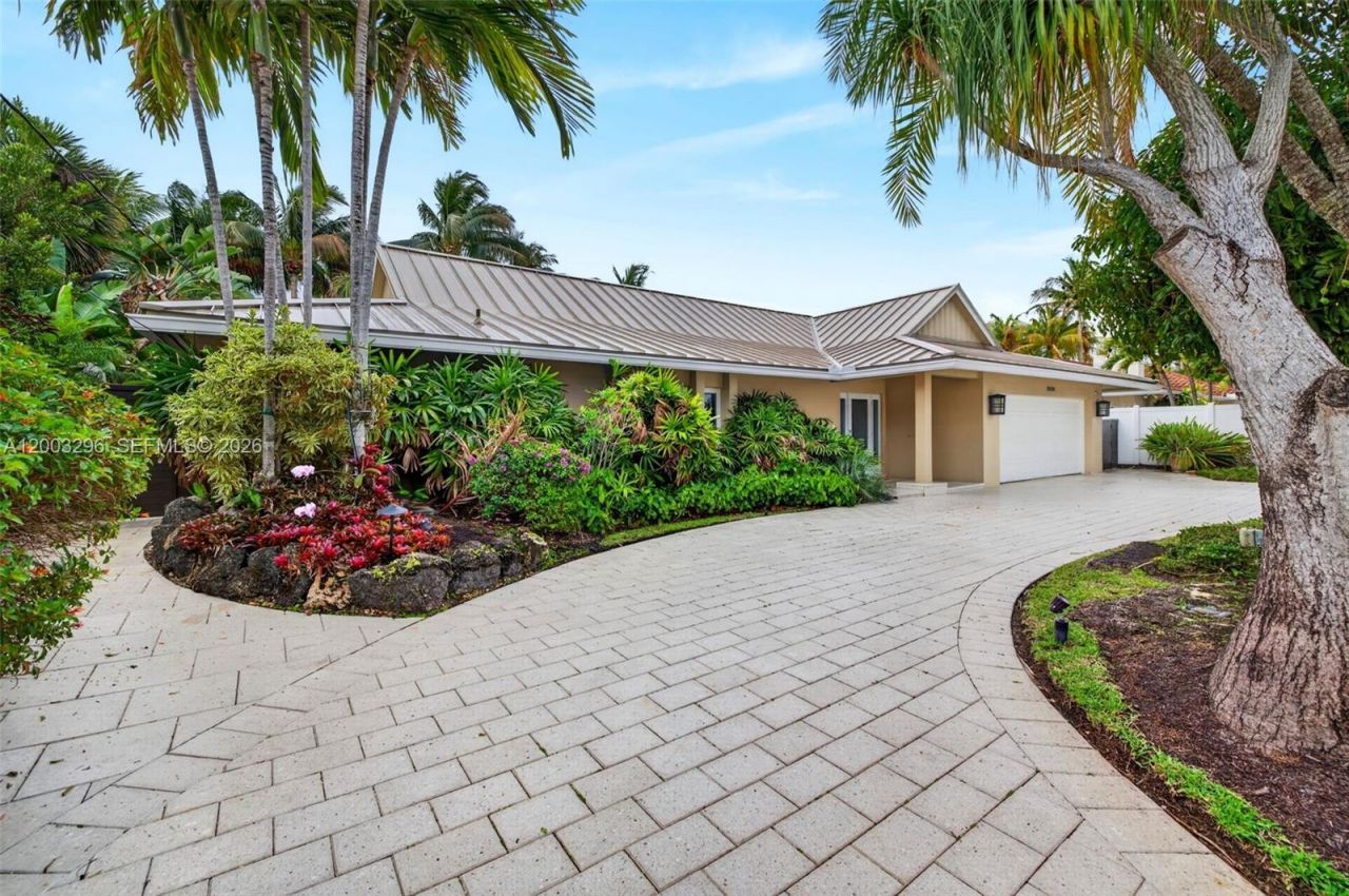 3050 NE 41st St, Fort Lauderdale, FL 33308 Photo