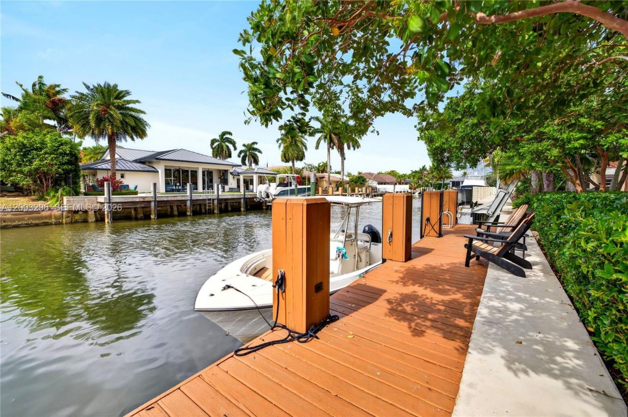 3050 NE 41st St, Fort Lauderdale, FL 33308 Photo