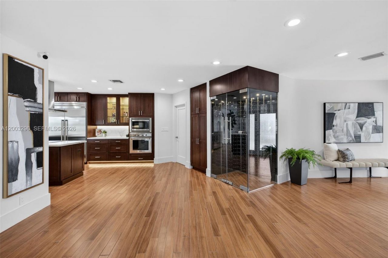 3050 NE 41st St , Fort Lauderdale, FL 33308 Photo