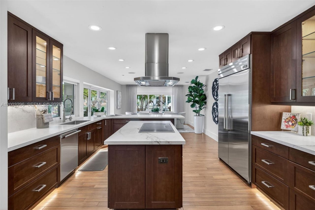 3050 NE 41st St, Fort Lauderdale, FL 33308 Photo