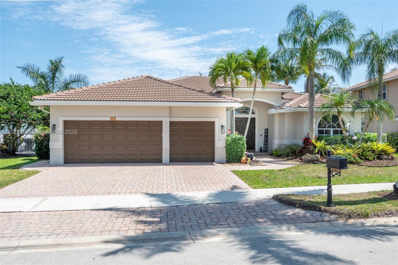 1776 Victoria Pointe Cir, Weston, FL 33327 Photo