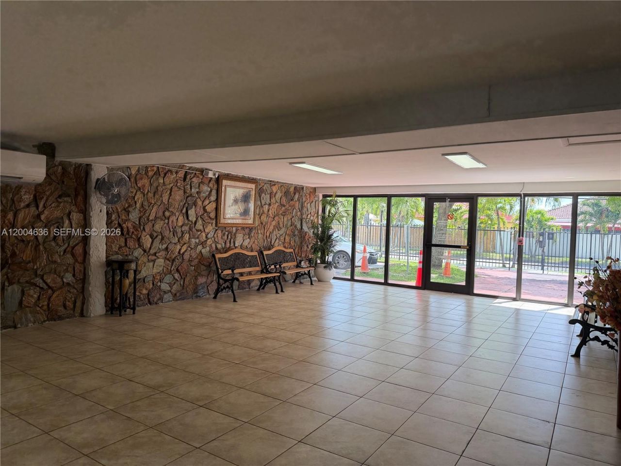 6950 W 6th Ave , Unit 412, Hialeah, FL 33014 Photo