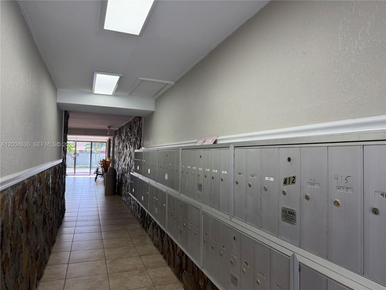 6950 W 6th Ave , Unit 412, Hialeah, FL 33014 Photo