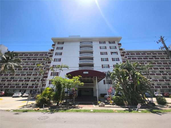 3660 NE 166th St , Unit 302, North Miami Beach, FL 33160