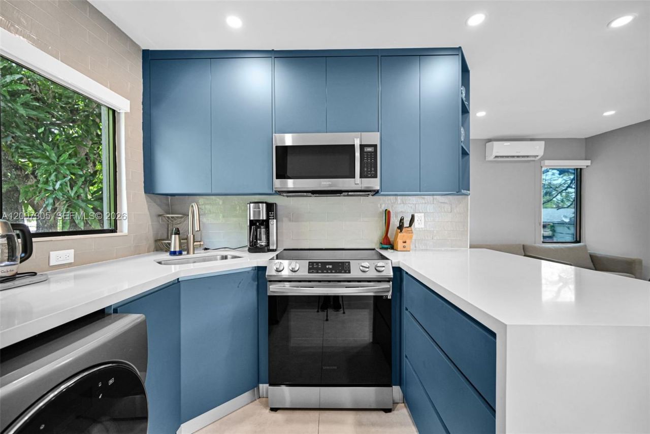 145 NE 49th St, Unit A, Miami, FL 33137 Photo