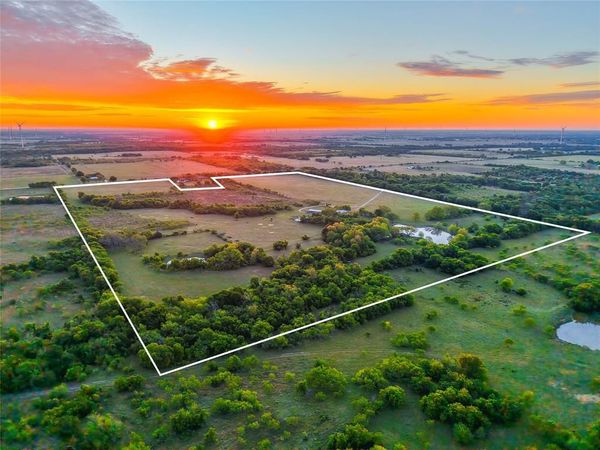 148 Hcr 3341 , Hubbard, TX 76648