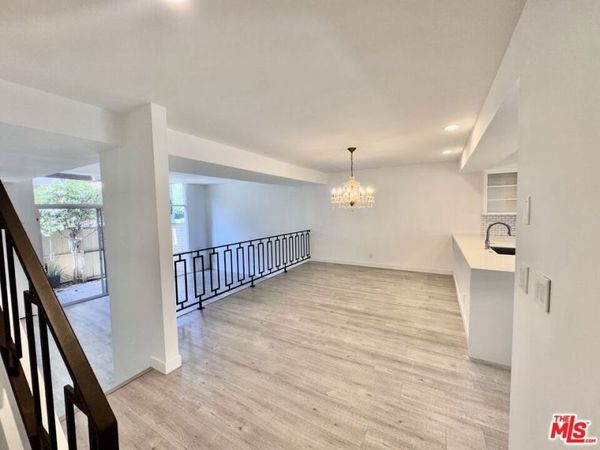 5346 Fairview Boulevard, Los Angeles, CA 90056