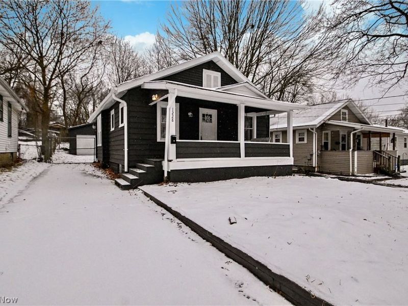 1228 Arnold Avenue, Akron, OH 44305 Photo 1