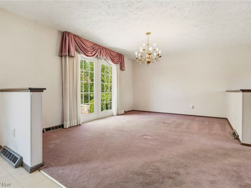 8285 Southwood Drive NW, North Canton, OH 44720 Photo 12