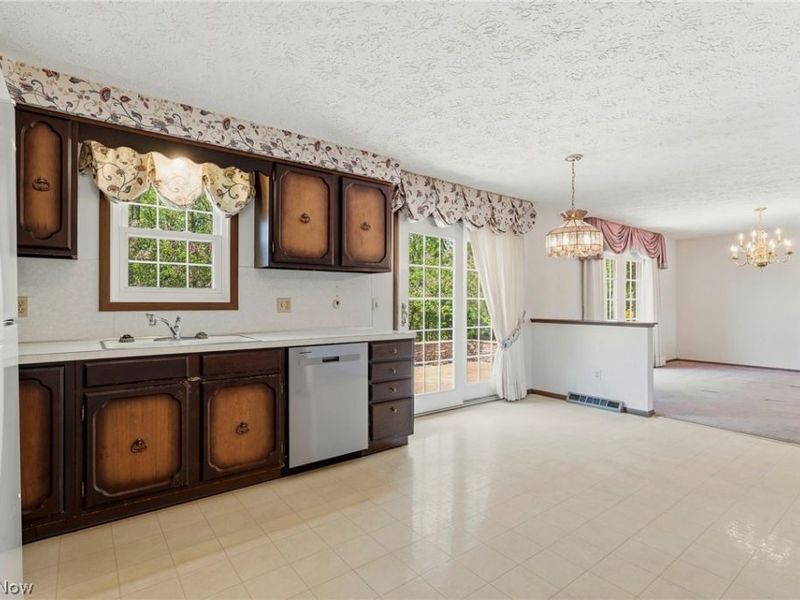 8285 Southwood Drive NW, North Canton, OH 44720 Photo 20