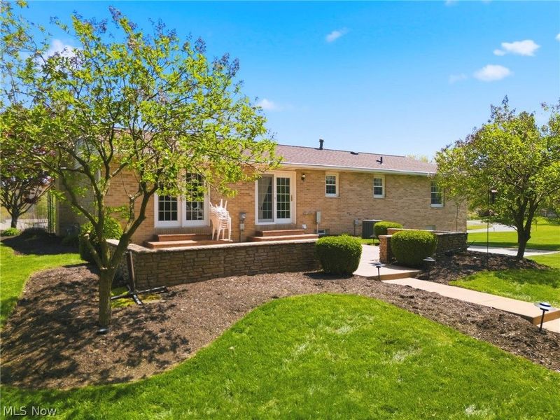 8285 Southwood Drive NW, North Canton, OH 44720 Photo 39