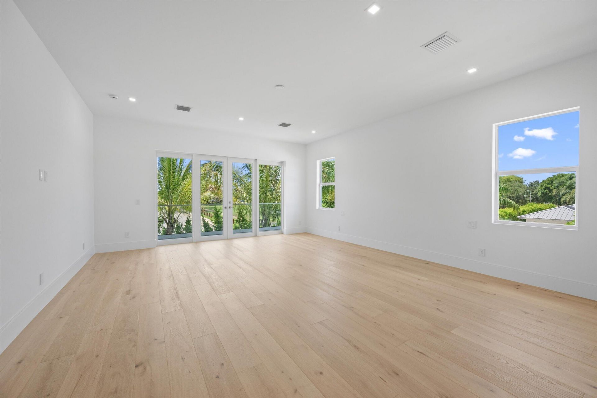 291 Summa Street, West Palm Beach, FL 33405 Photo
