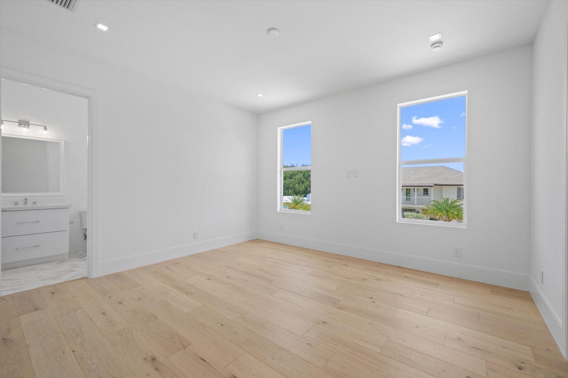 291 Summa Street, West Palm Beach, FL 33405 Photo