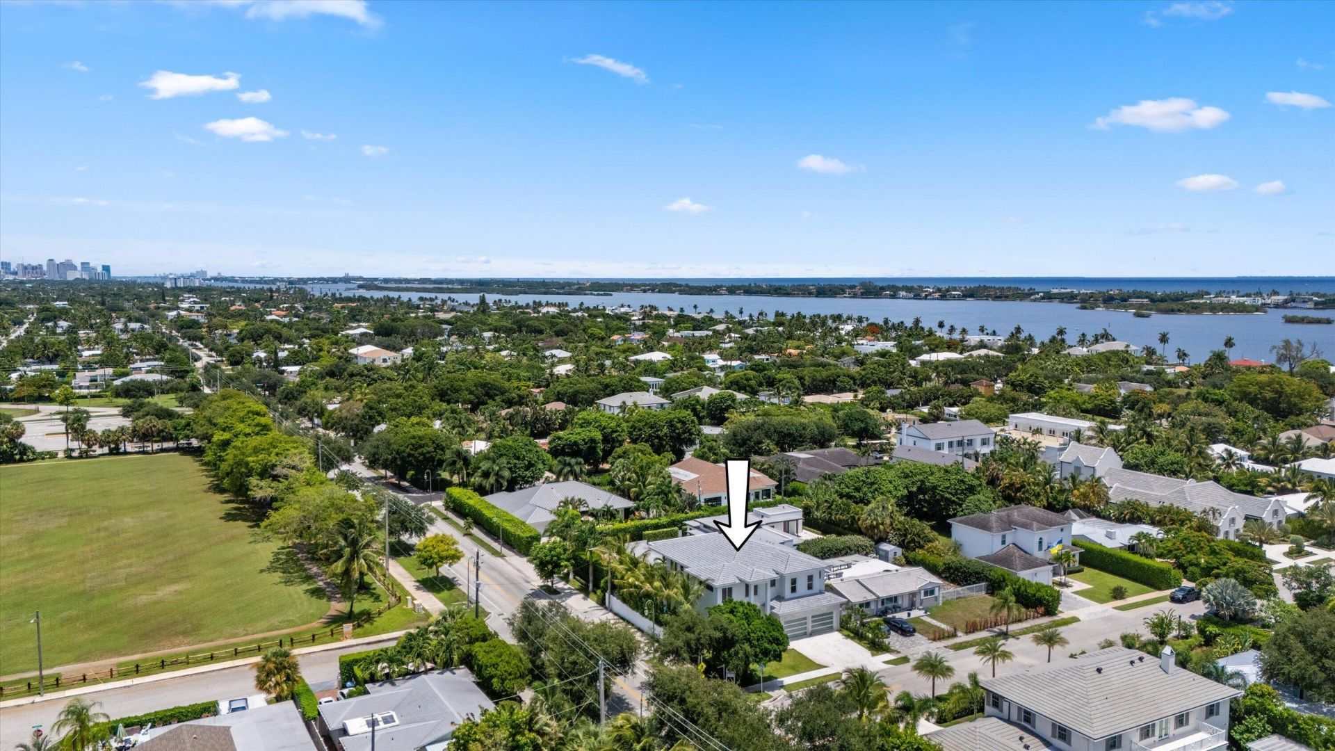 291 Summa Street, West Palm Beach, FL 33405 Photo