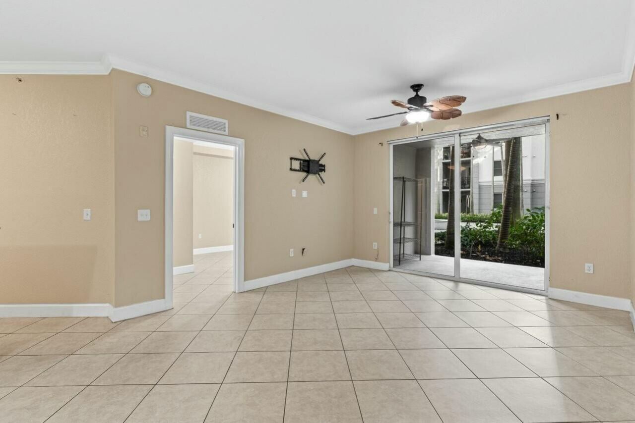 1690 Renaissance Commons Boulevard, Unit 1125, Boynton Beach, FL 33426 Photo