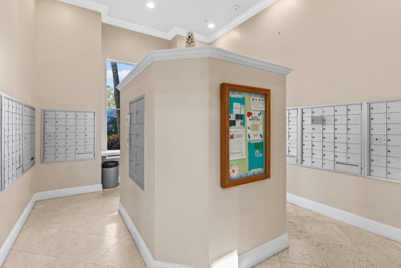 1690 Renaissance Commons Boulevard, Unit 1125, Boynton Beach, FL 33426 Photo