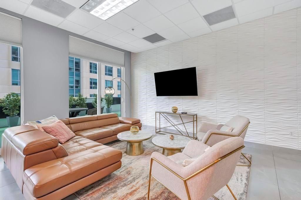 1200 Brickell Bay Drive, Unit 3906, Miami, FL 33131 Photo