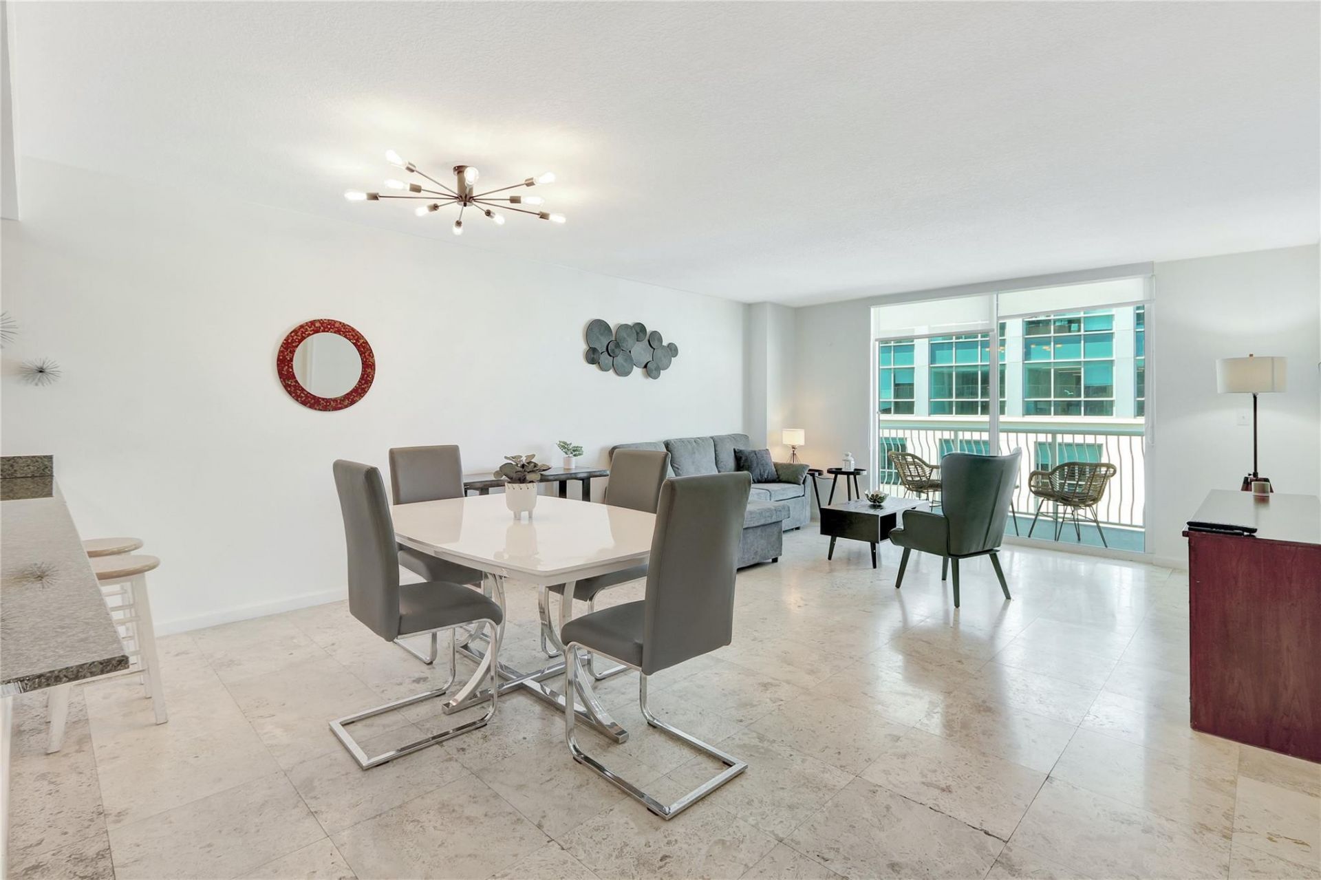 1200 Brickell Bay Drive, Unit 3906, Miami, FL 33131 Photo