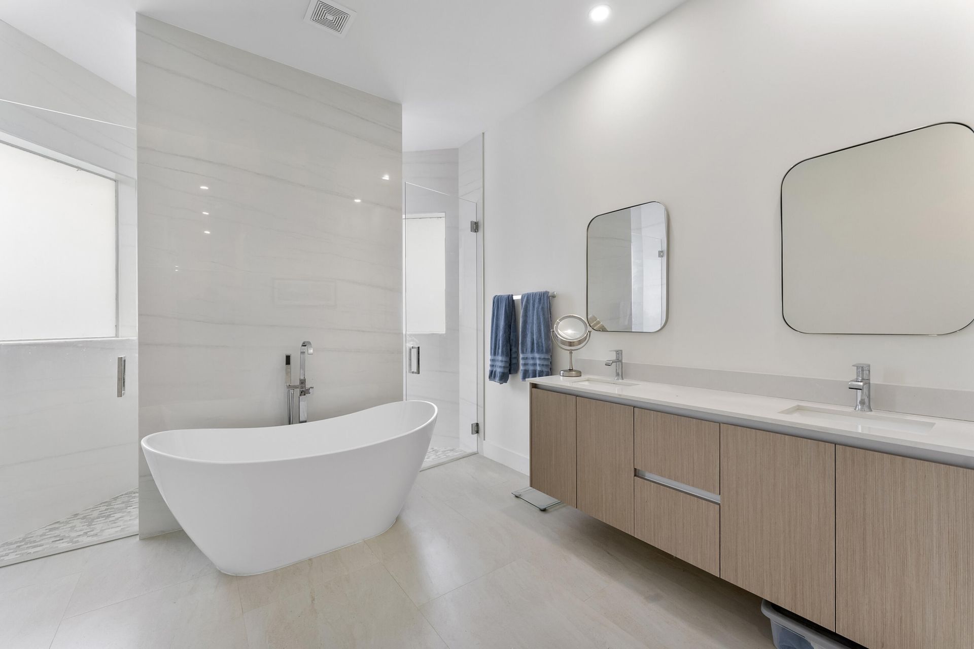 19921 Skyhawk Lane, The Acreage, FL 33470 Photo