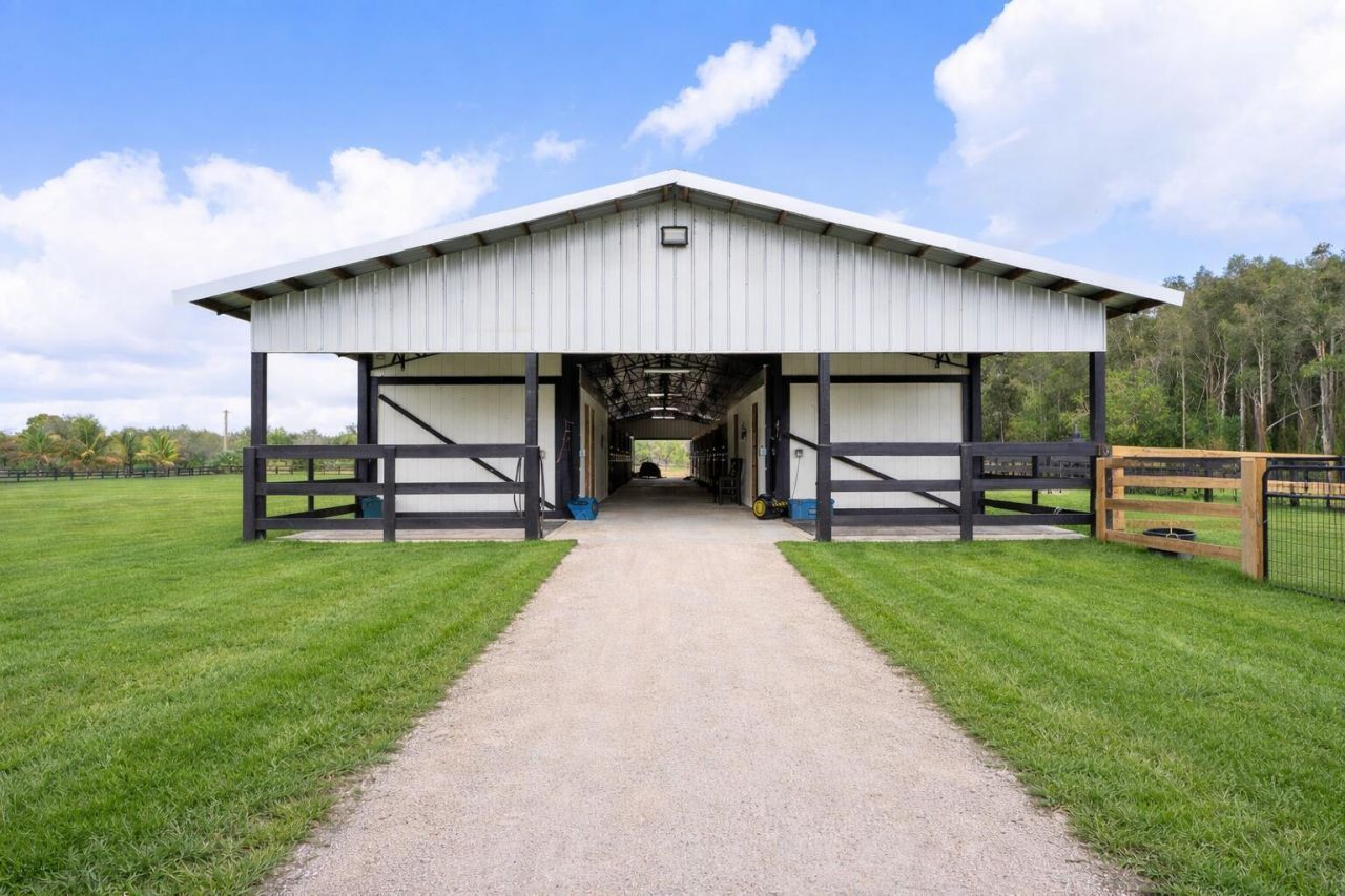 19921 Skyhawk Lane, The Acreage, FL 33470 Photo