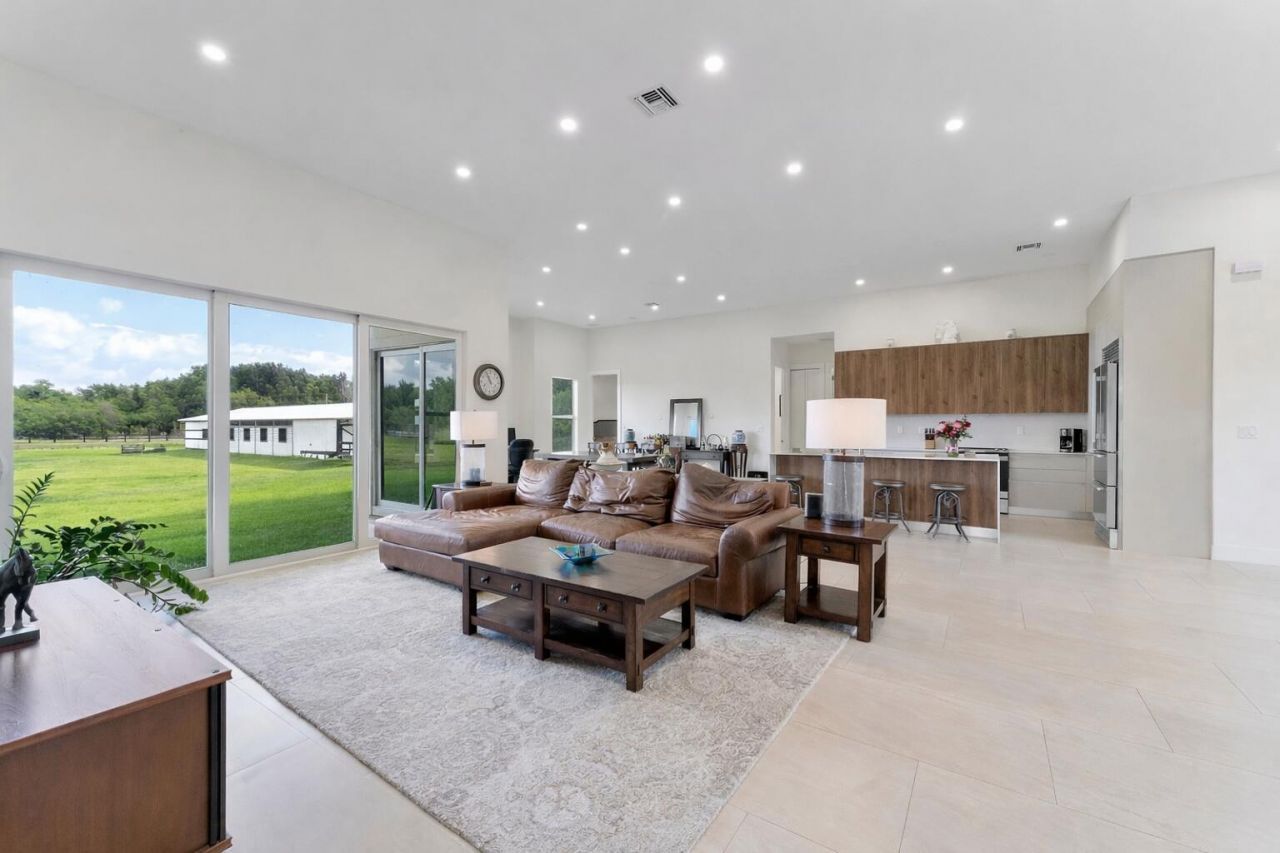 19921 Skyhawk Lane, The Acreage, FL 33470 Photo