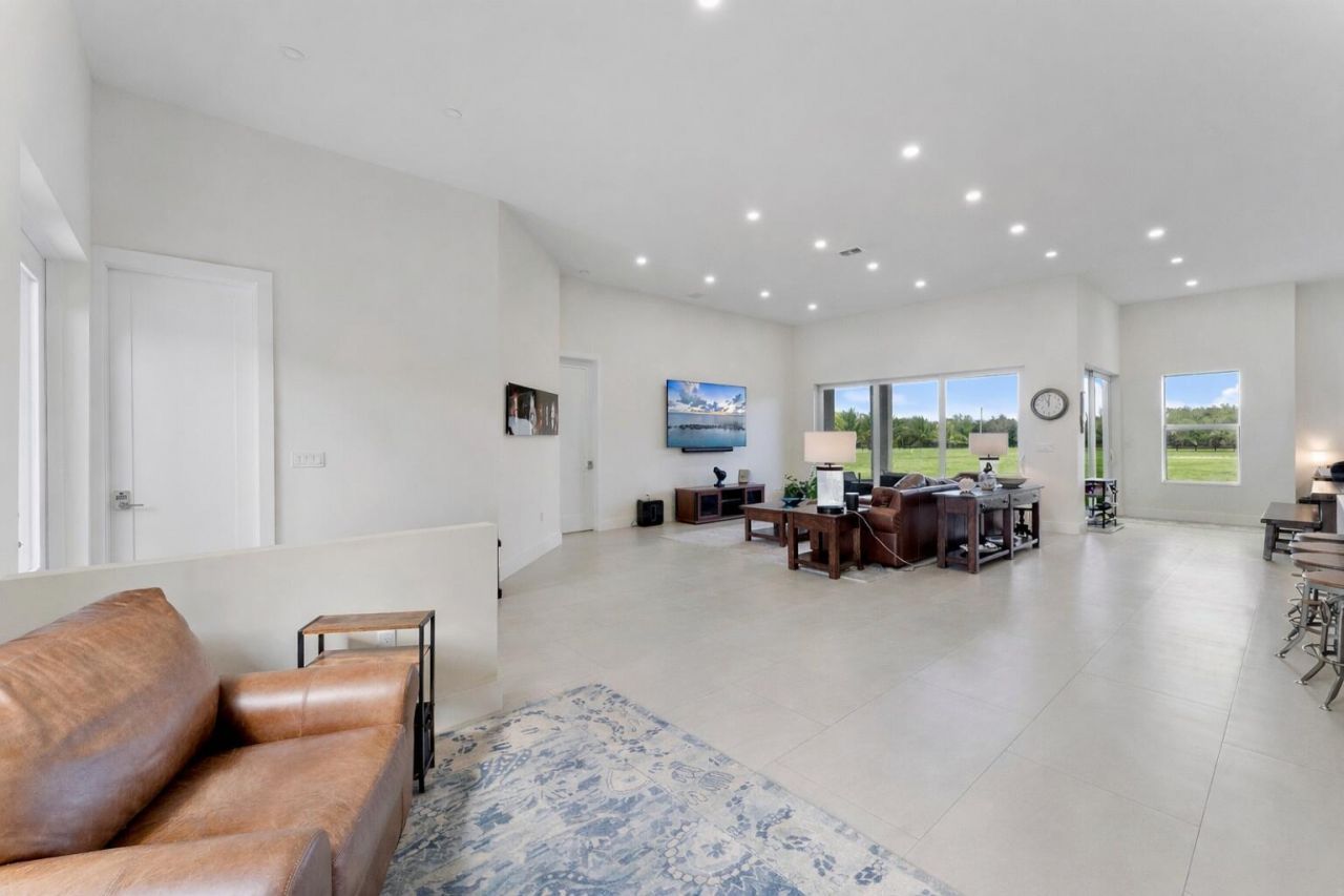 19921 Skyhawk Lane, The Acreage, FL 33470 Photo