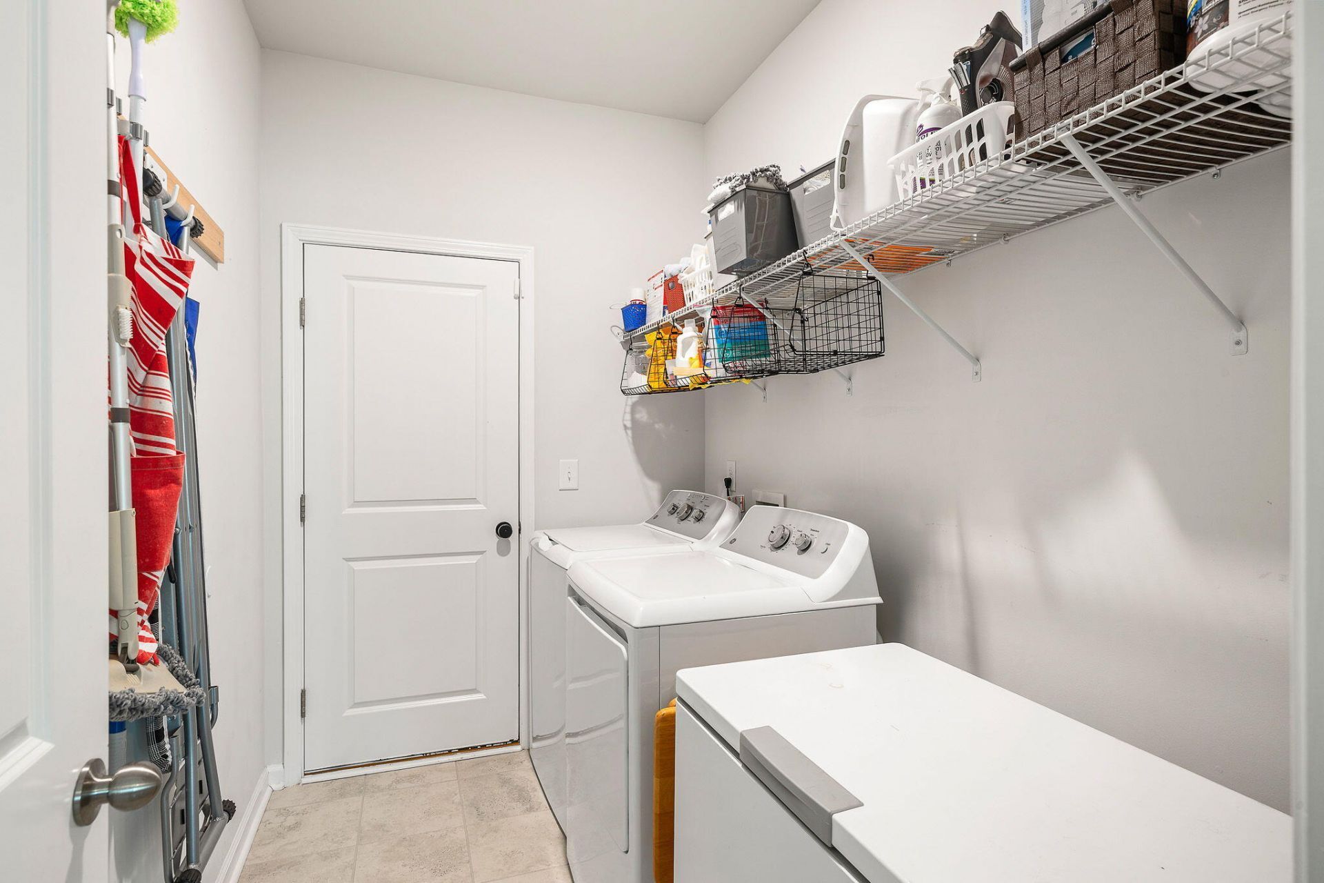 313 Squire Pope Road Photo 14