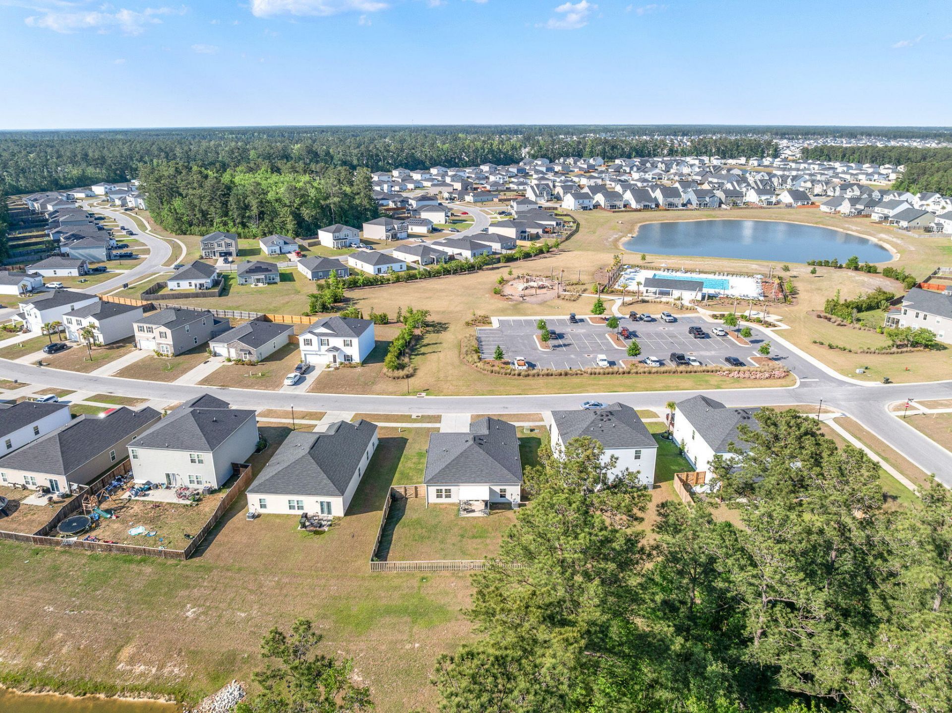 313 Squire Pope Road Photo 23