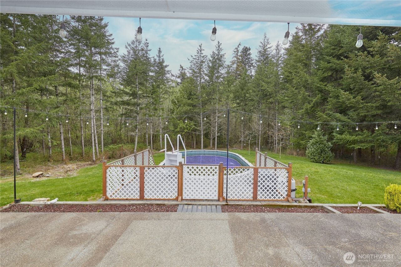 4909 SW Old Clifton Road, Port Orchard, WA 98367
