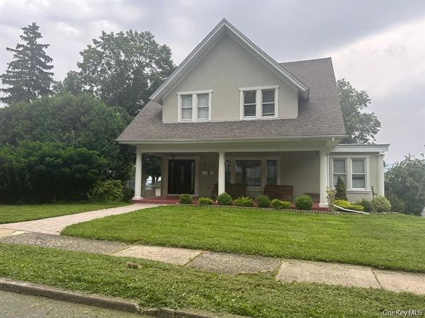 32 City Terrace N, Newburgh, NY 12550