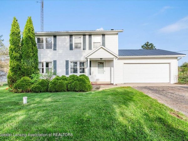 3685 S Ionia , Bellevue, MI 49021