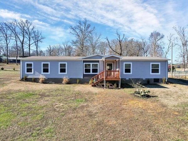658 Stone Road, Benton, TN 37307