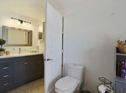 901 Quail Oaks Rd, Valley Springs, CA 95252 Photo