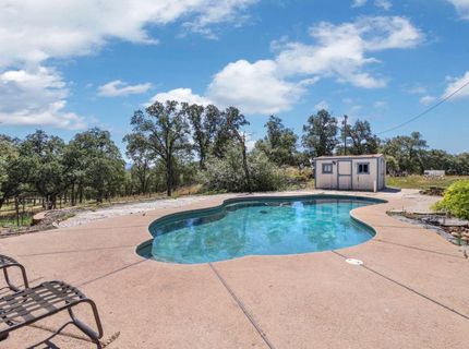 901 Quail Oaks Rd, Valley Springs, CA 95252 Photo