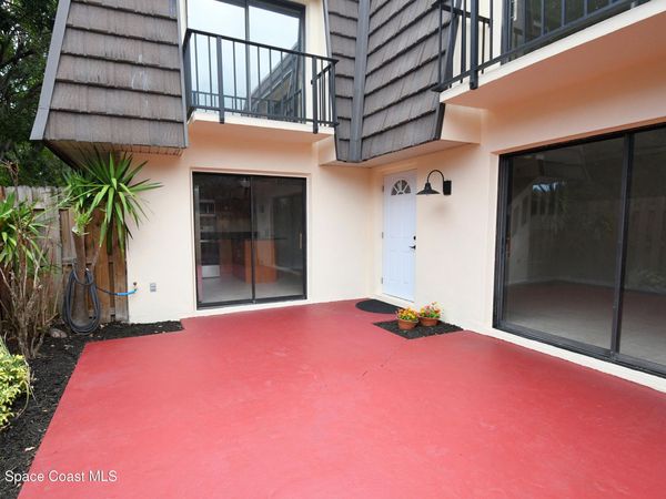 4014 Vista Oaks Circle NE, Melbourne, FL 32905