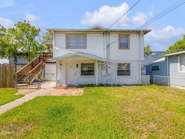 1051 June Terrace, Daytona Beach, FL 32119