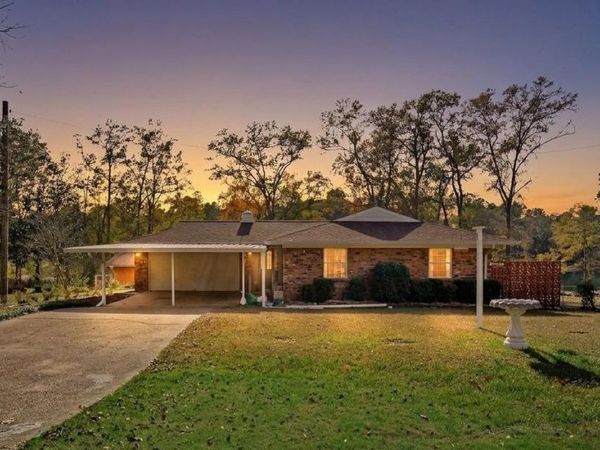 2674 Robin Hood Lane , Bonifay, FL 32425