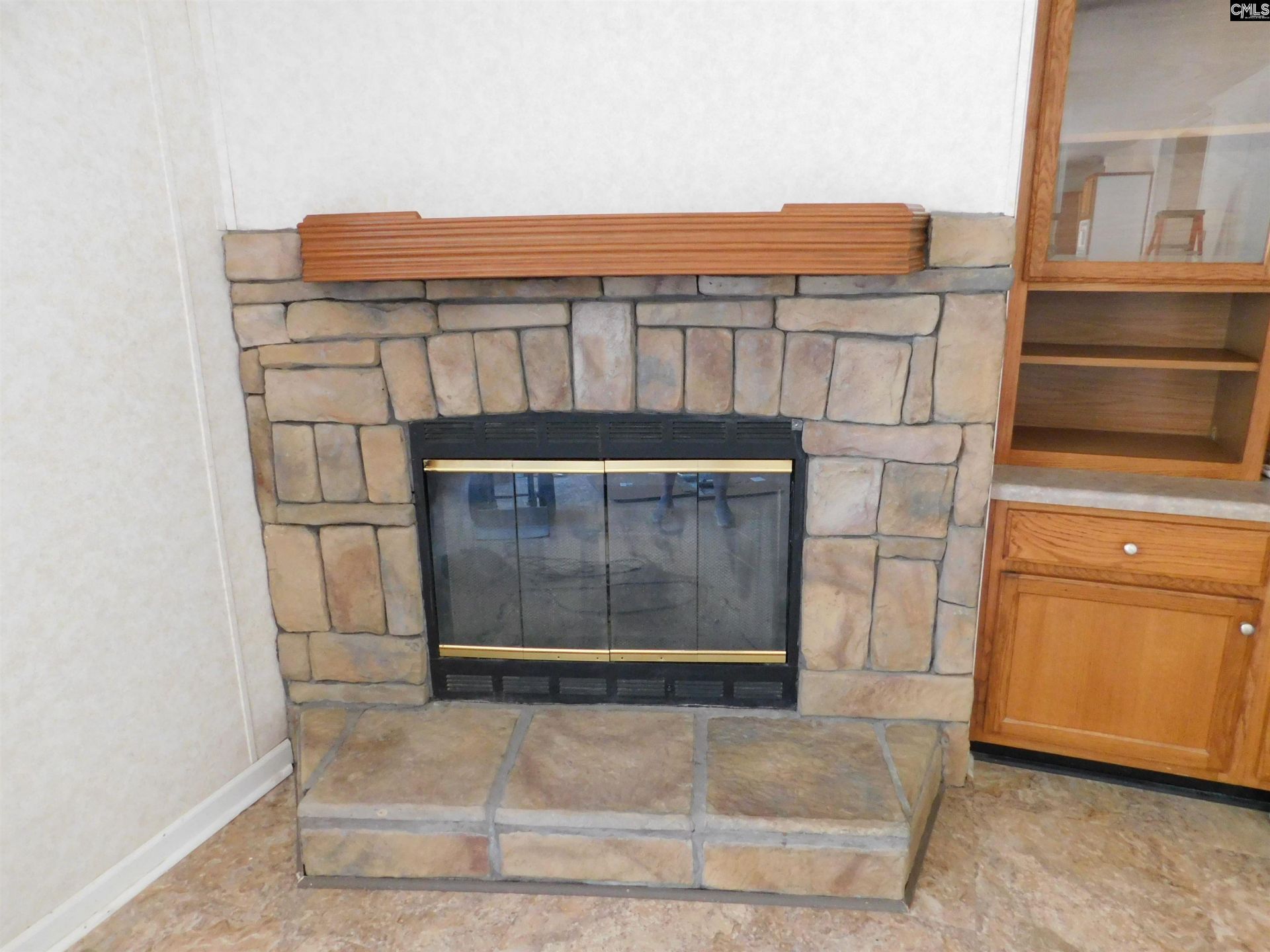 1995 Elgin Drive  Photo 6