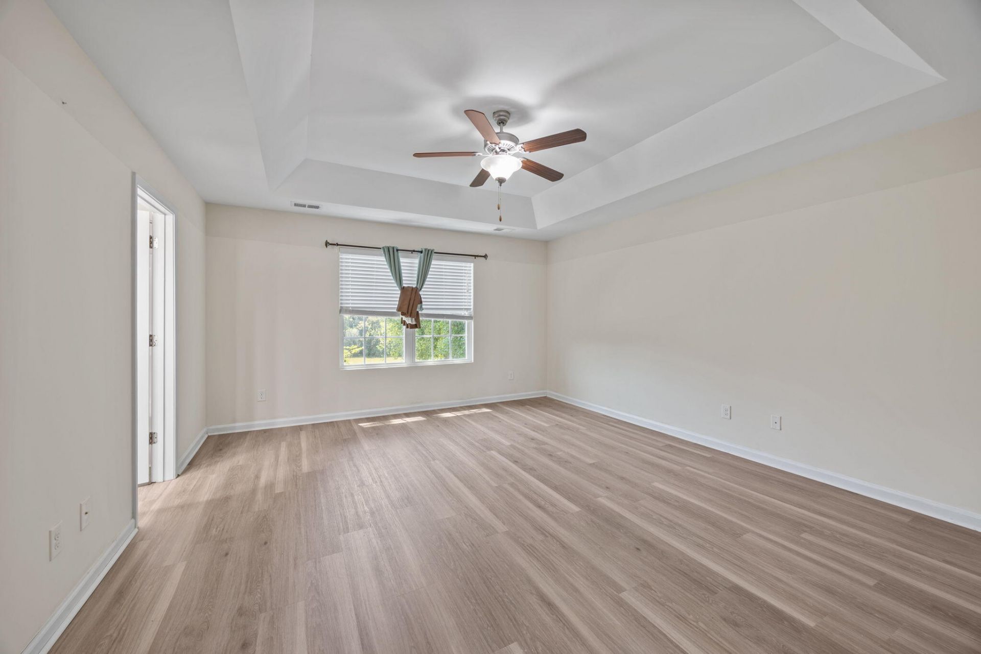 8988 Cat Tail Pond Road Photo 15