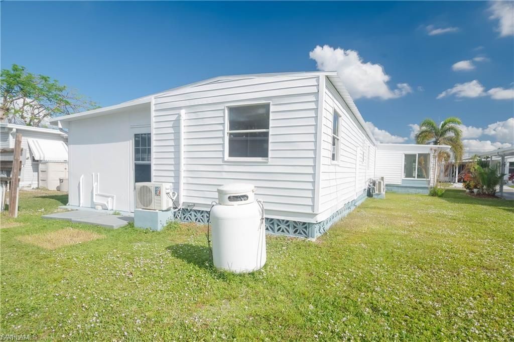 19 Garden Dr , Fort Myers, FL 33908 Photo