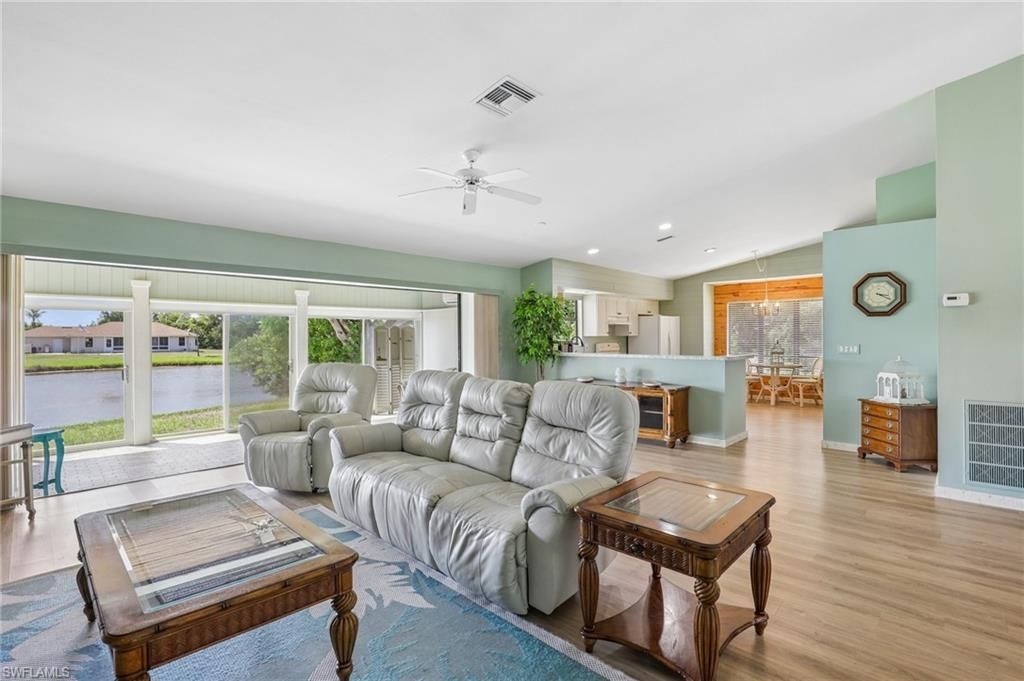 4539 Pine Village Ct, Saint James City, FL 33956 Photo