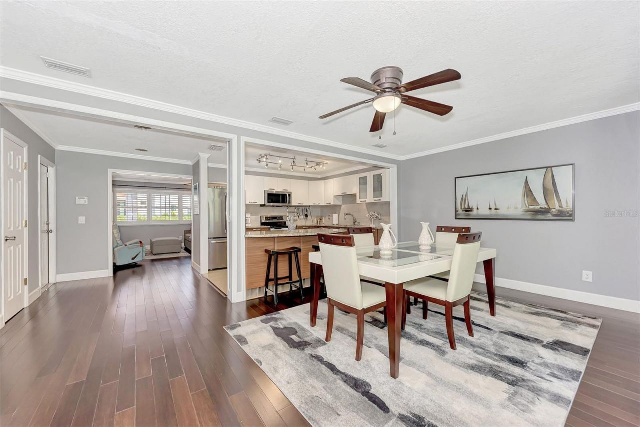 1894 Loma Linda Street, Sarasota, FL 34239 Photo