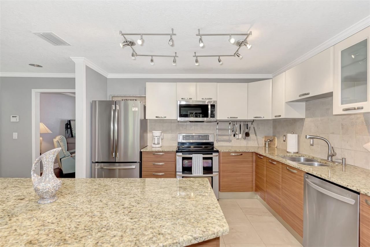 1894 Loma Linda Street, Sarasota, FL 34239 Photo
