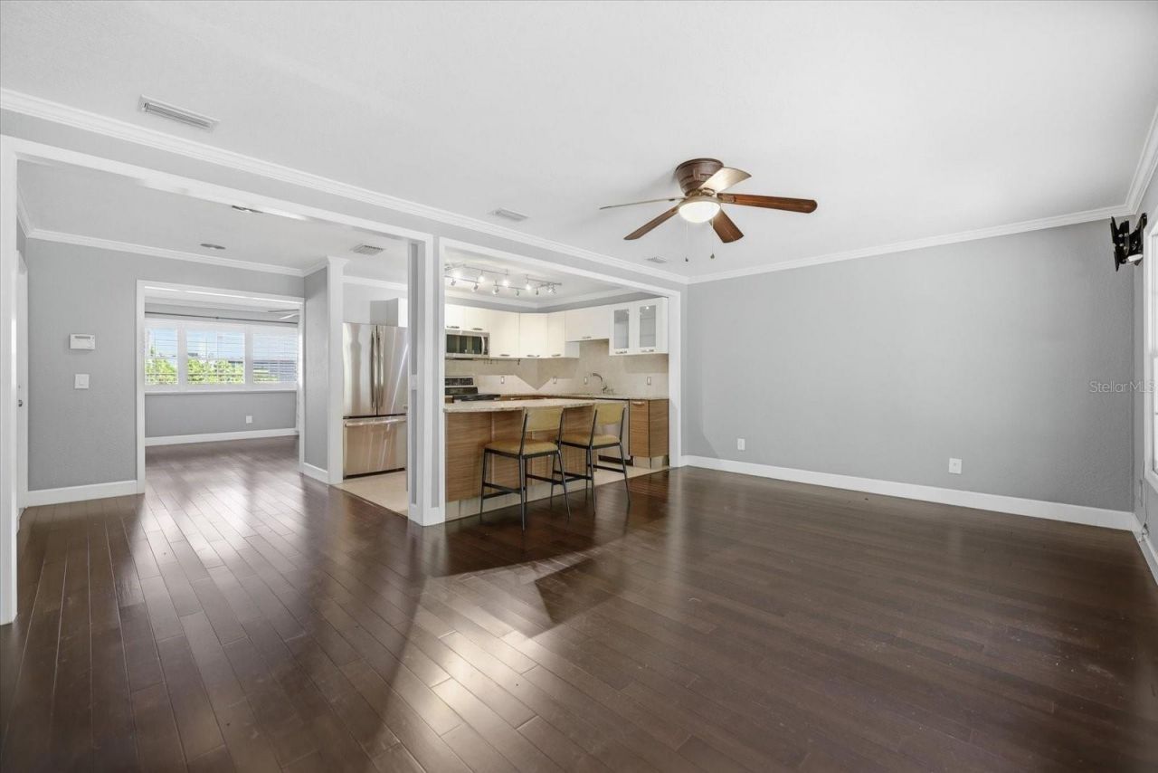 1894 Loma Linda Street, Sarasota, FL 34239 Photo