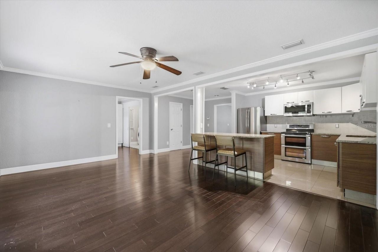 1894 Loma Linda Street, Sarasota, FL 34239 Photo